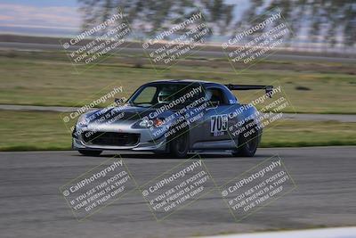 media/Mar-30-2025-Speed Ventures (Sun) [[39e6b1441d]]/Red/Front Straight/